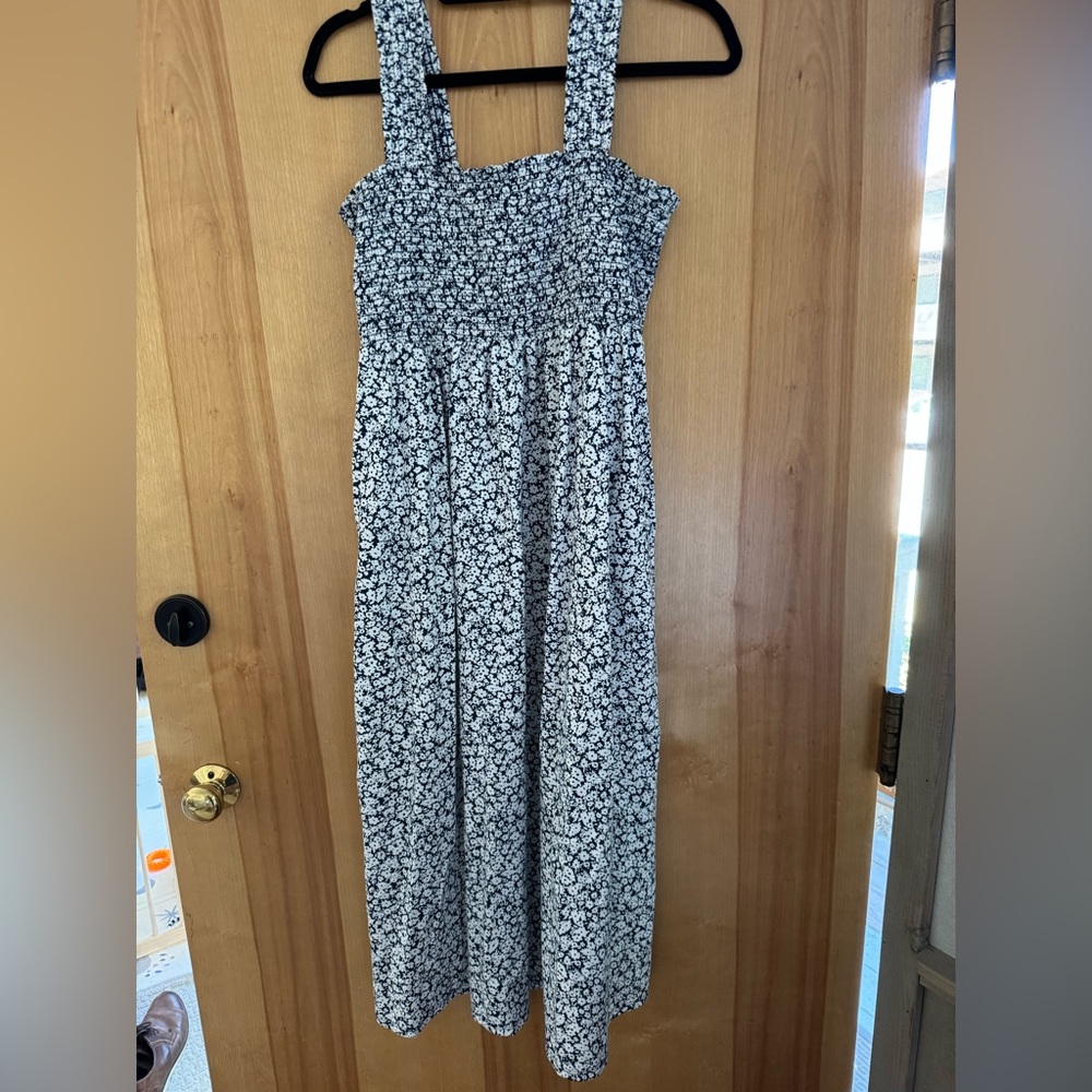 Fit & Flare Smocked Midi Dress size M